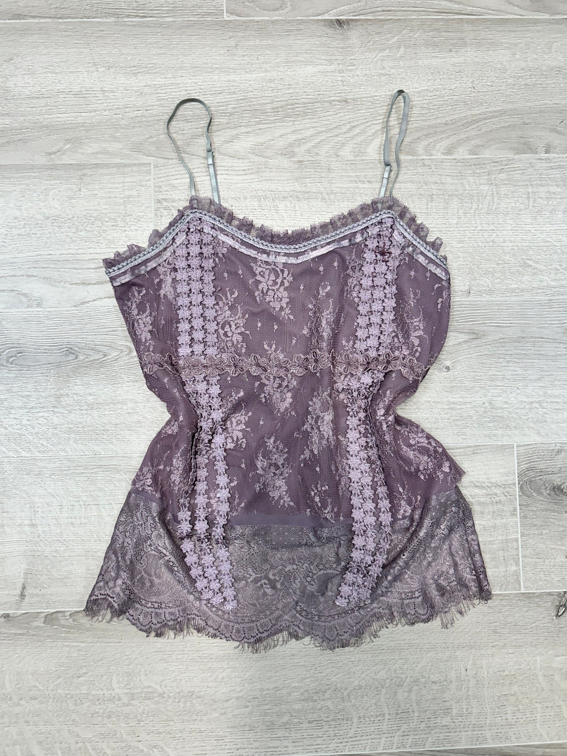 PURPLE LACE TOP