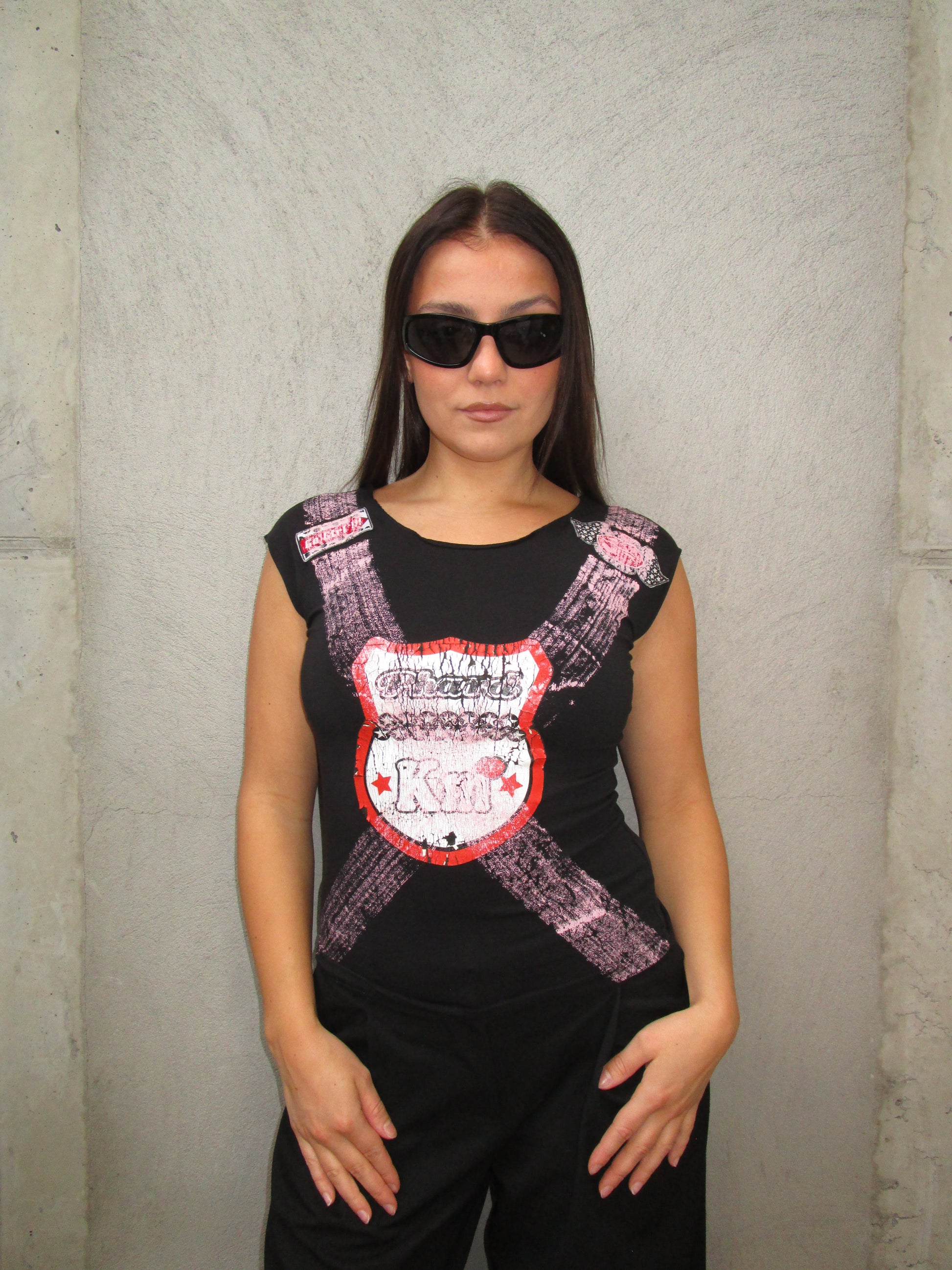 PHARD TOP WITH OPEN BACK