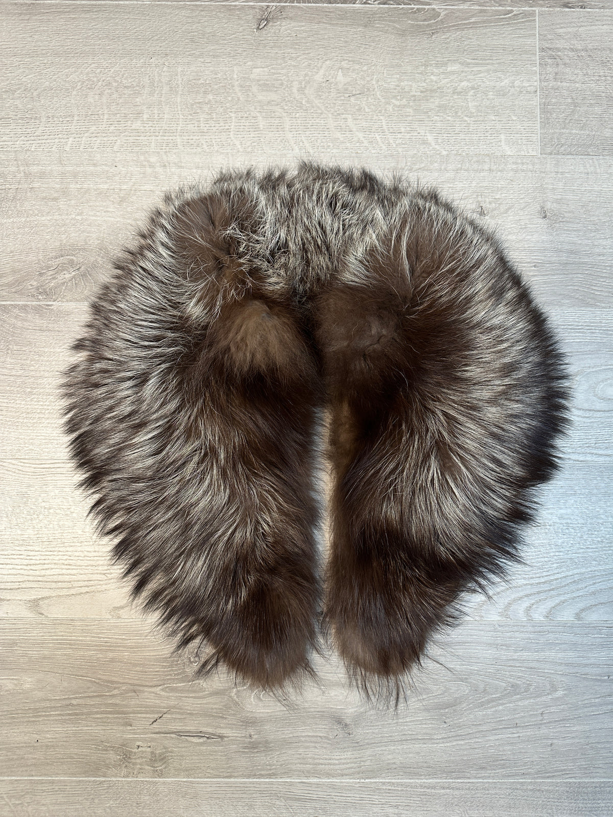 FOX FUR COLLAR