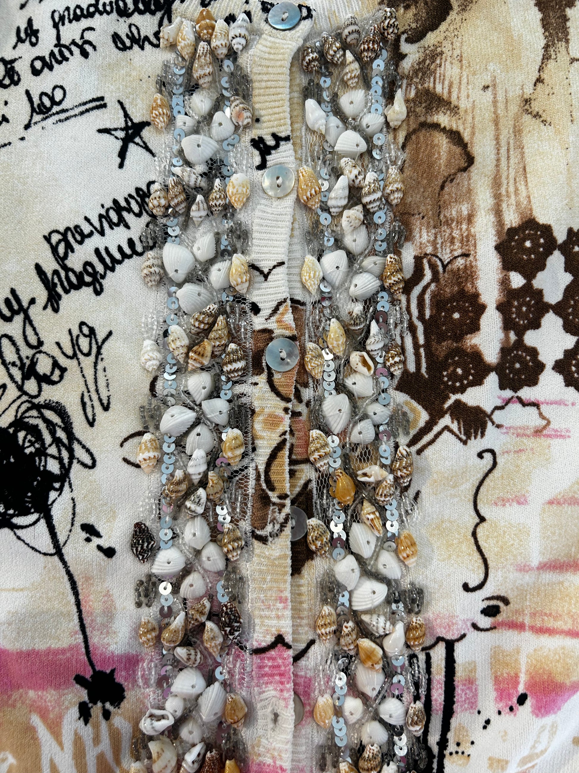 BUTTON UP WITH SHELL DETAIL
