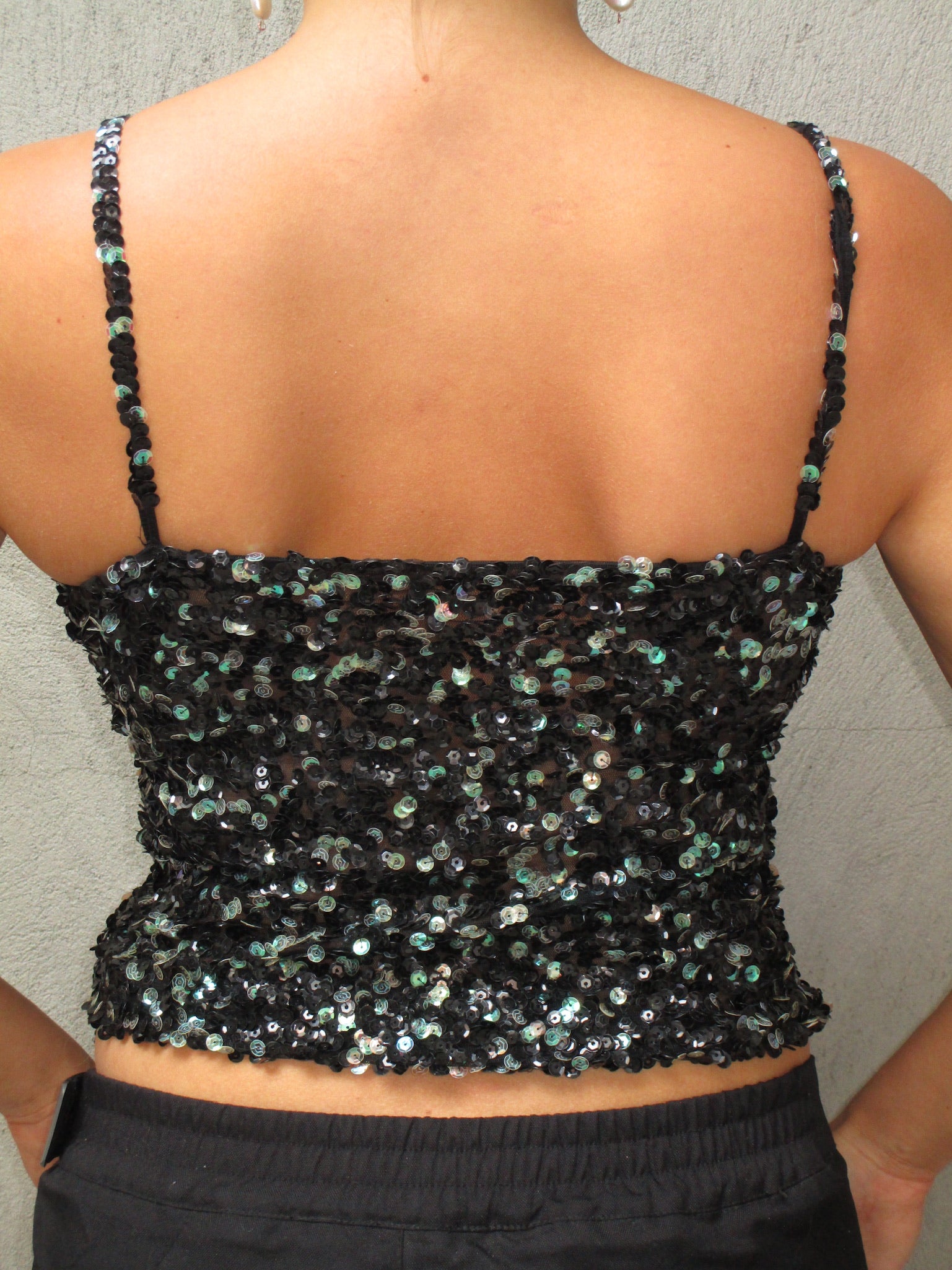 BLACK &amp; SILVER SEQUIN TOP
