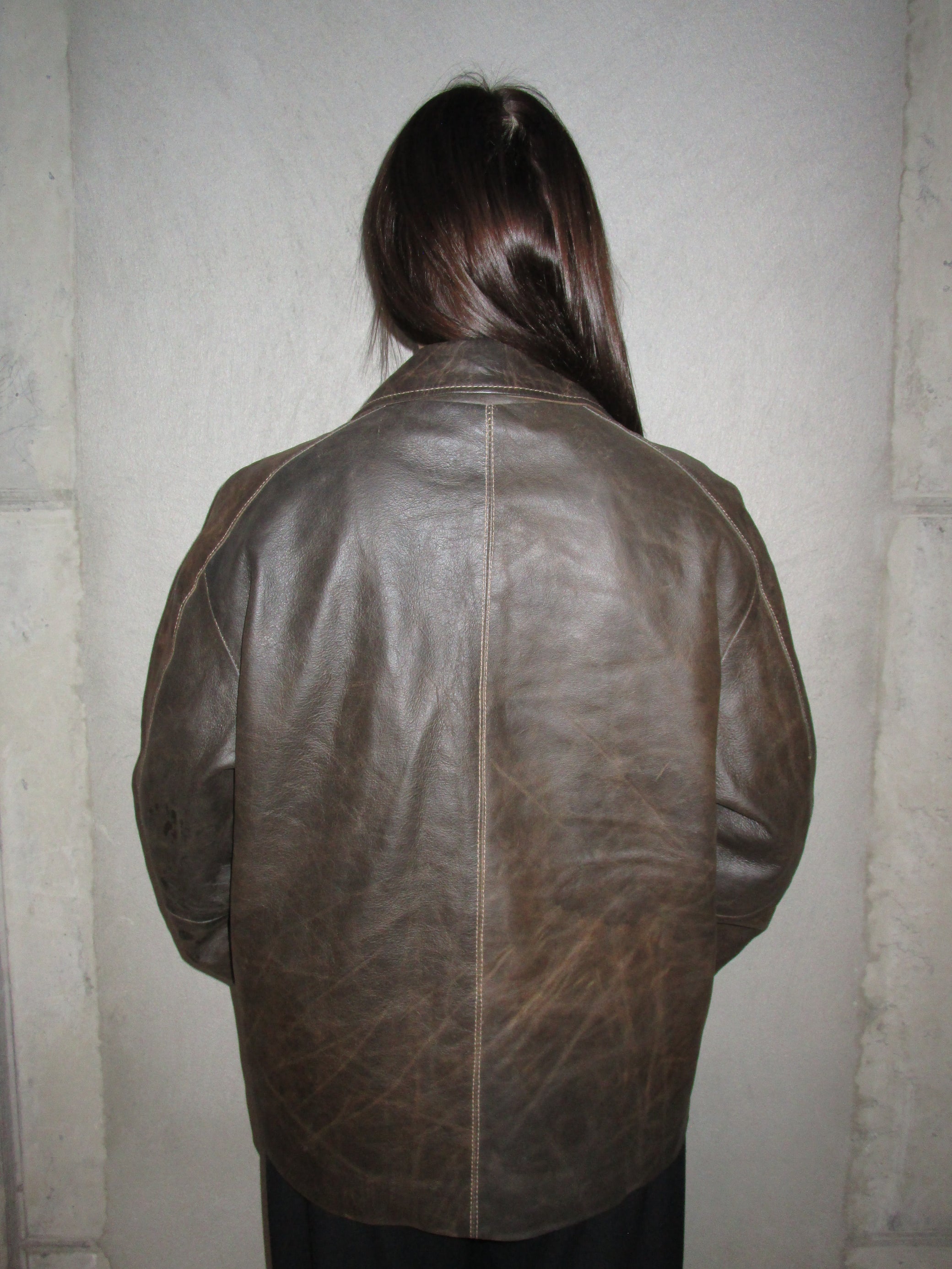 BROWN LEATHER JACKET