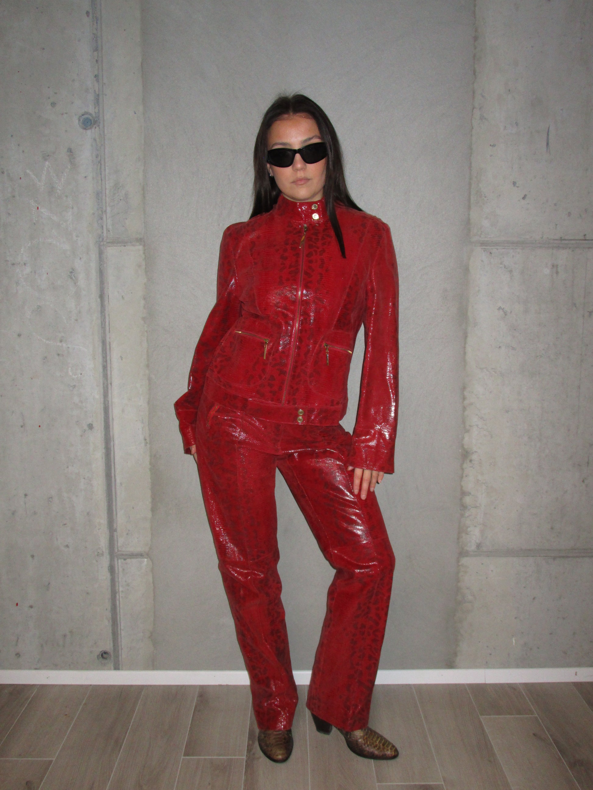 RED LEATHER SET